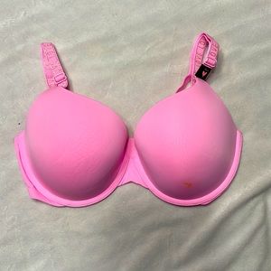 New with tag Victoria’s Secret bra size 34DD